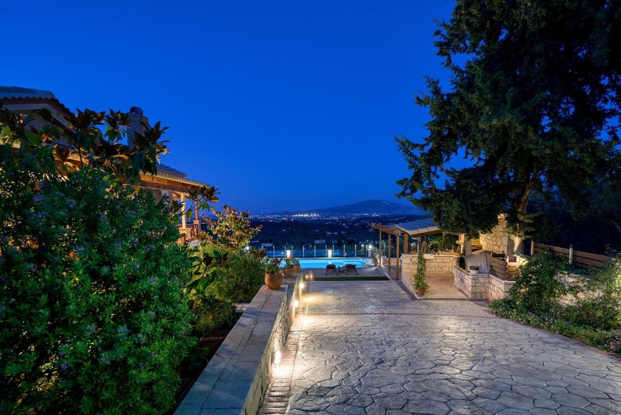 Villa Clairy Mouzákion Exteriör bild