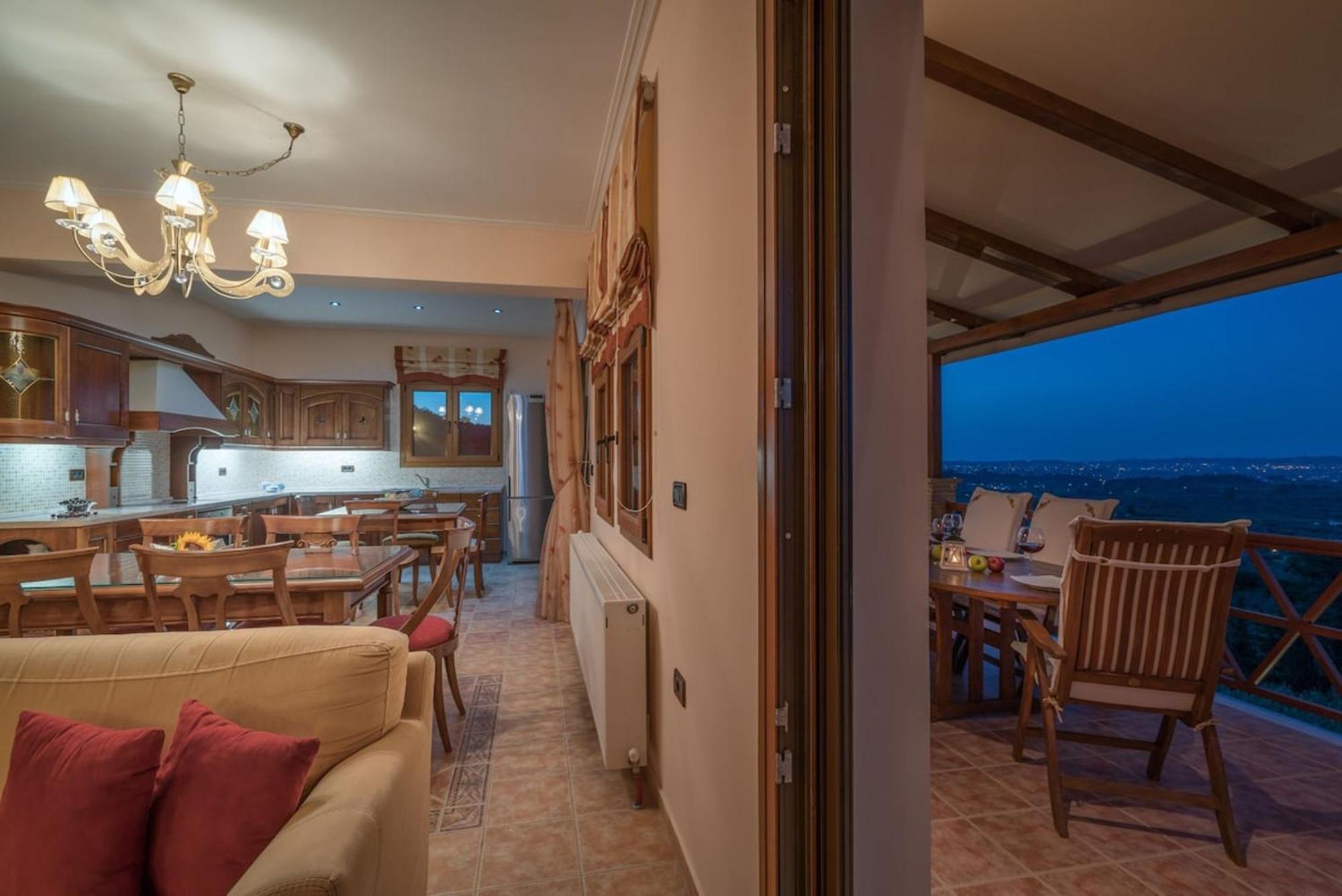 Villa Clairy Mouzákion Exteriör bild